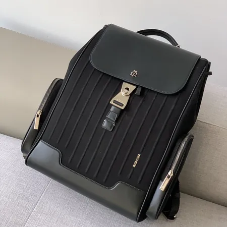 リモワ リュックサック