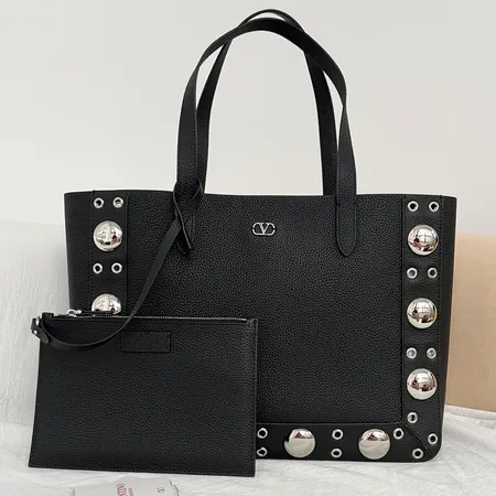 ヴァレンティノ ハンドバッグ