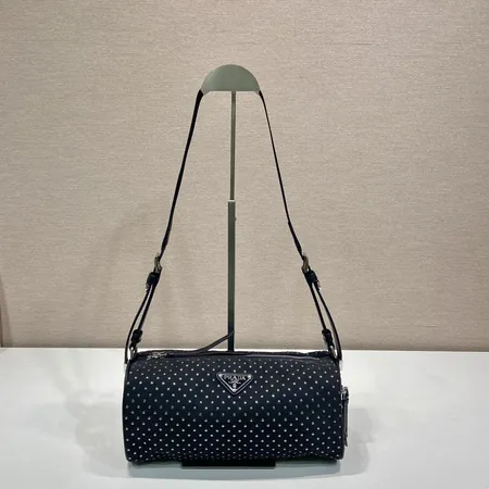 プラダ ショルダーバッグ