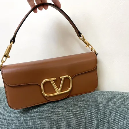 ヴァレンティノ ハンドバッグ