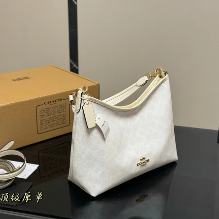 コーチ ショルダーバッグ