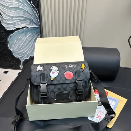 コーチ ショルダーバッグ