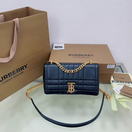 バーバリー ス ショルダーバッグ