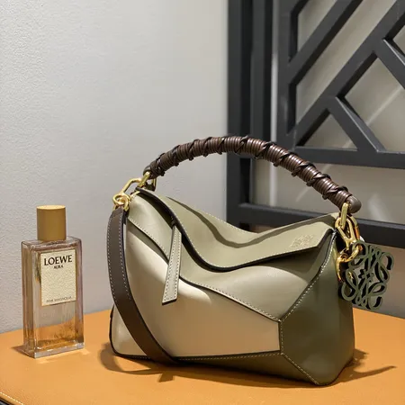 ロエベ ハンドバッグ