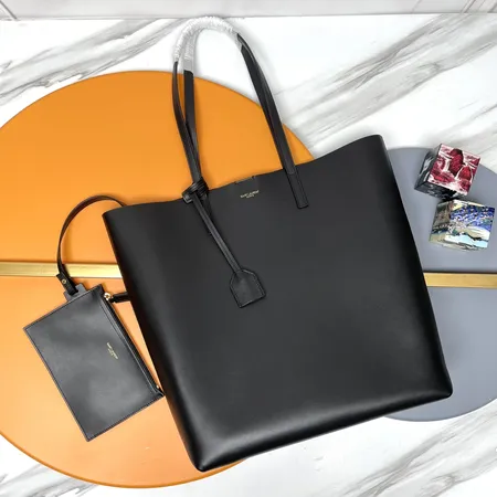 イブサンローラン ハンドバッグ