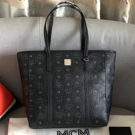 エムシーエム ハンドバッグ