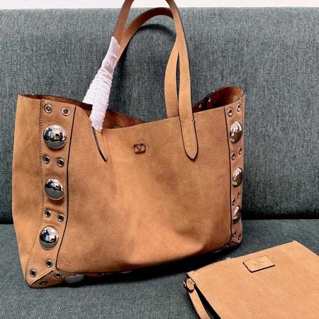 ヴァレンティノ ハンドバッグ