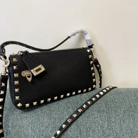 ヴァレンティノ ハンドバッグ