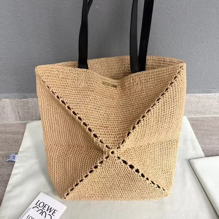 ロエベ ハンドバッグ