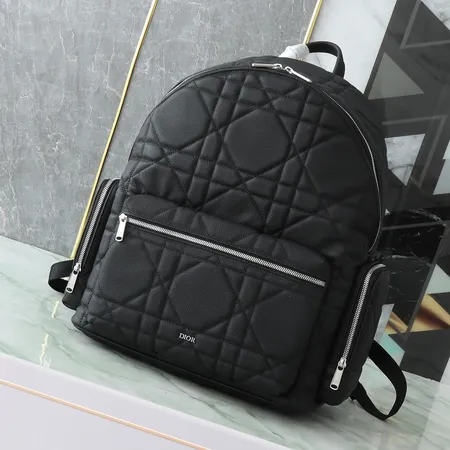 ディオール リュックサック