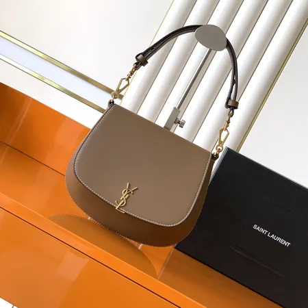 イブサンローラン ショルダーバッグ