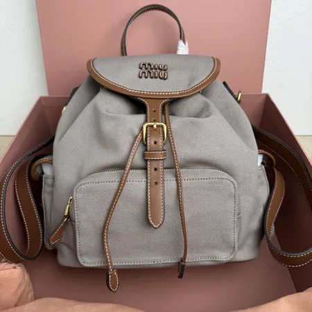 ミュウミュウ リュックサック