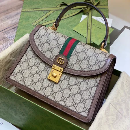 グッチ ショルダーバッグ