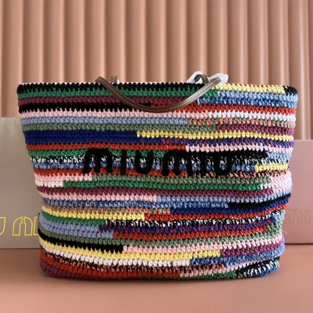 ミュウミュウ ハンドバッグ