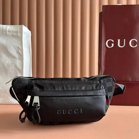 ディオール ショルダーバッグ