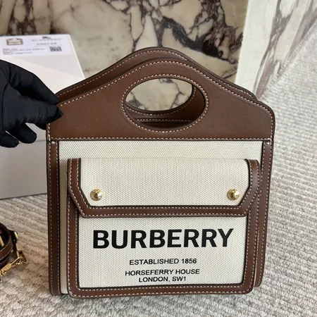 バーバリー ス ハンドバッグ