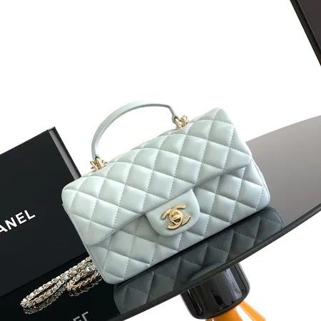 シャネル ハンドバッグ