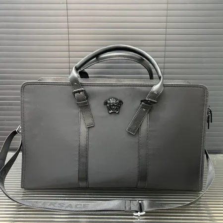 ヴェルサーチ ハンドバッグ