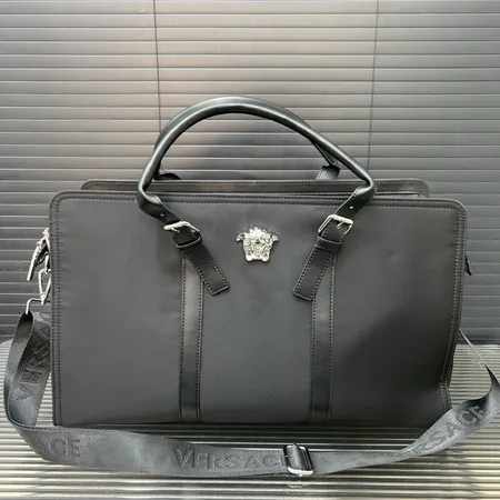 ヴェルサーチ ハンドバッグ