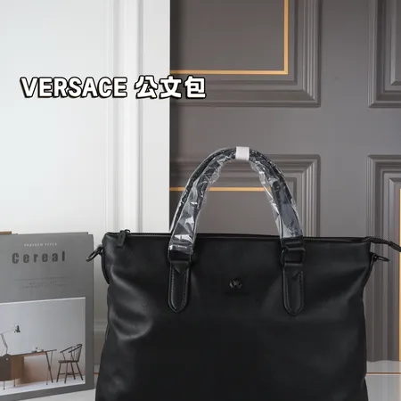 ヴェルサーチ ハンドバッグ