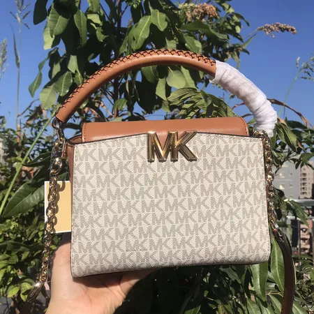 ブルガリ ハンドバッグ