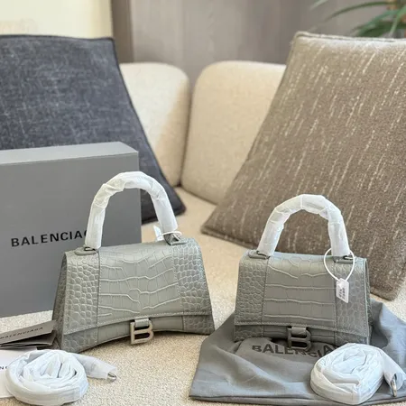 イブサンローラン ショルダーバッグ