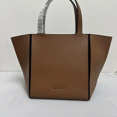 ブルガリ ハンドバッグ