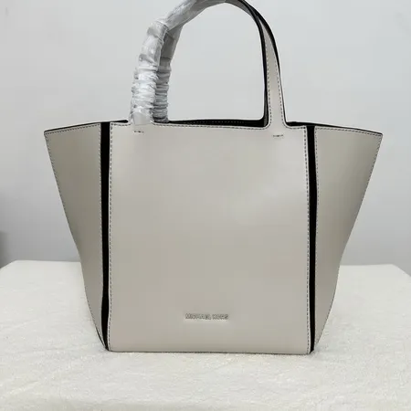 ブルガリ ハンドバッグ