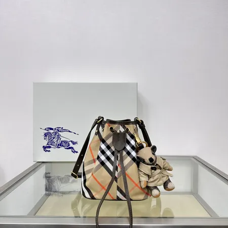 バーバリー ス ショルダーバッグ