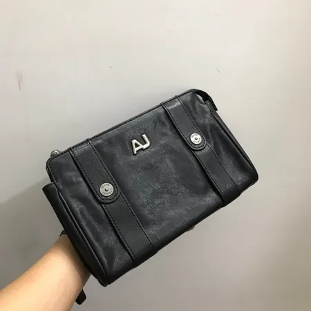 フェラガモ ハンドバッグ