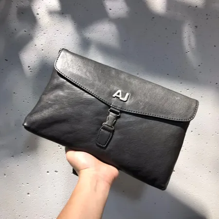 フェラガモ ハンドバッグ