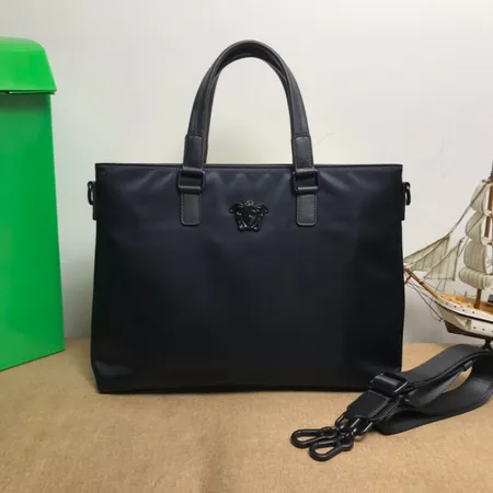 ヴェルサーチ ハンドバッグ