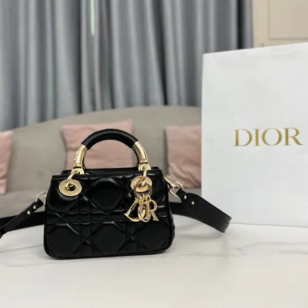 ディオール ショルダーバッグ