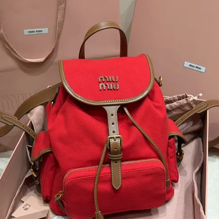 ミュウミュウ リュックサック