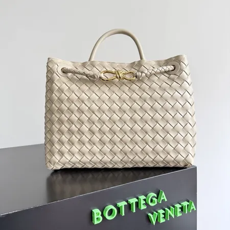 クロエ ハンドバッグ