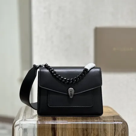 ブルガリ ハンドバッグ