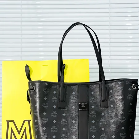 エムシーエム ハンドバッグ