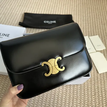 セリーヌ ショルダーバッグ