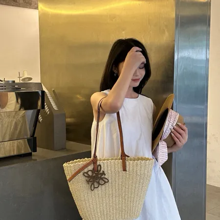 ロエベ ショルダーバッグ