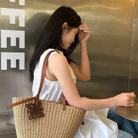 ロエベ ショルダーバッグ