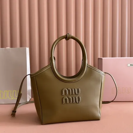 ミュウミュウ ハンドバッグ