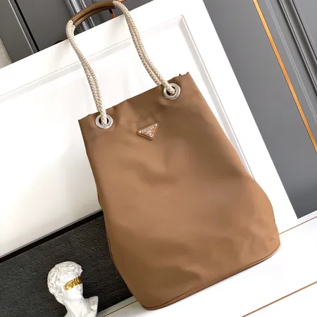 バーバリー ス ハンドバッグ