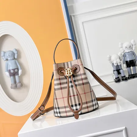 バーバリー ス ハンドバッグ