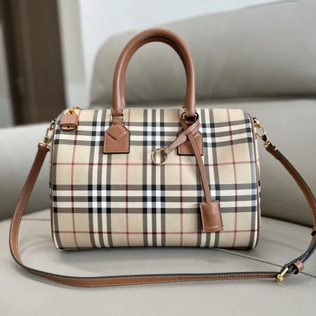 バーバリー ス ハンドバッグ