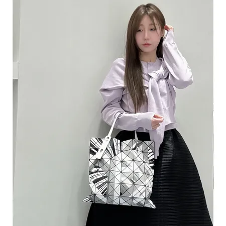 イッセイ ミヤケ ハンドバッグ