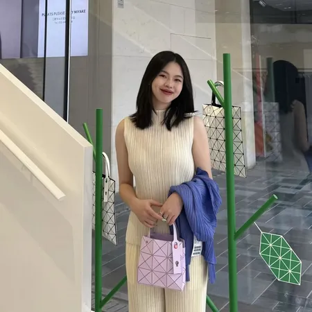 イッセイ ミヤケ ハンドバッグ