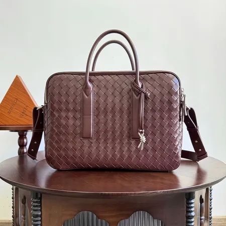 ボッテガ ヴェネタ ハンドバッグ