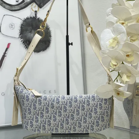 ディオール ショルダーバッグ