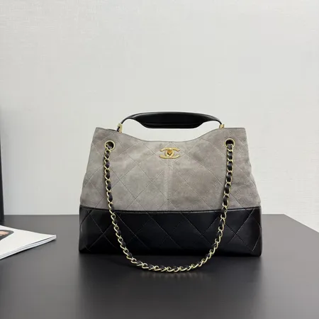 シャネル ハンドバッグ