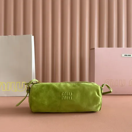 ミュウミュウ ショルダーバッグ